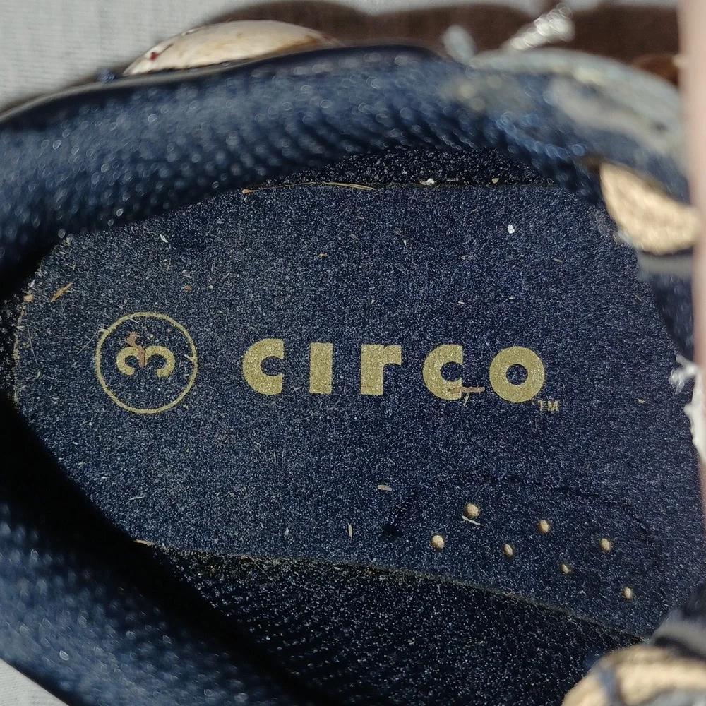 Baseball design kids shoes.‎
